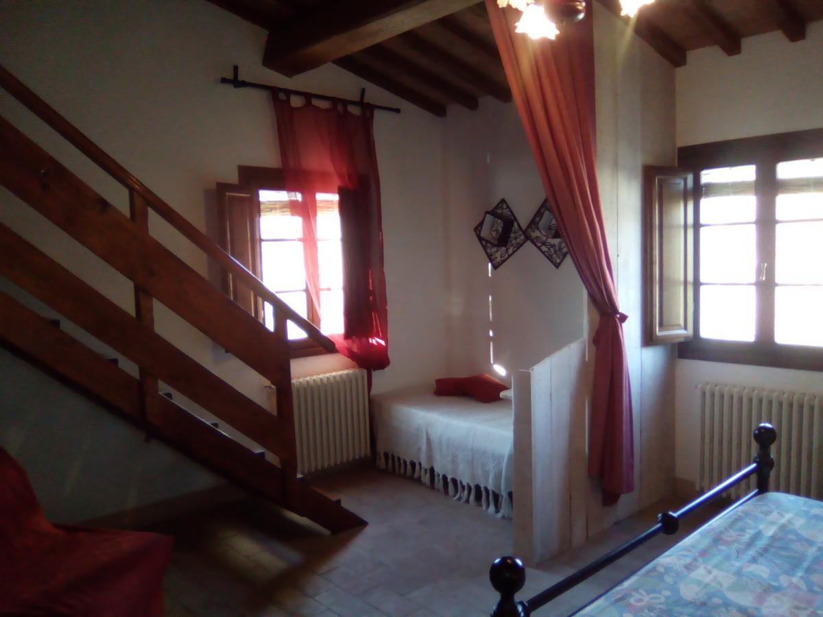 Antonella House -Podere Della Collina Palaia Exteriér fotografie